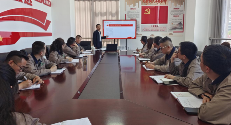 恪守“六大紀(jì)律” 筑牢思想根基——集團黨委委員、紀(jì)委書記赴朝物開投公司黨支部講授專題黨課