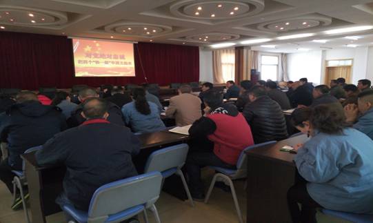 堅定信念 對黨忠誠，融會貫通 學(xué)以致用